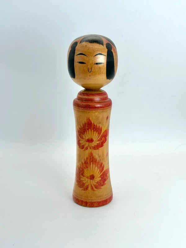 K18004 - Kokeshi traditionnel Naruko par Yusa Fukuju 遊佐福壽