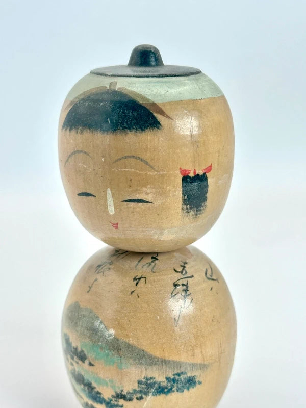 K10121 - Onsen omiyage vintgae kokeshi doll
