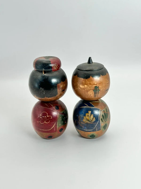 K10125 - Pair of Vintage Donko koeshi dolls