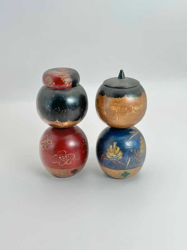 K10125 - Pair of Vintage Donko koeshi dolls