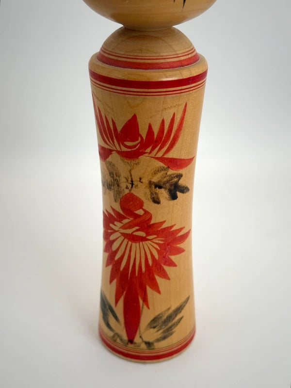 K20010 - Naruko Kokeshi traditionnel par Unkichi Suzuki