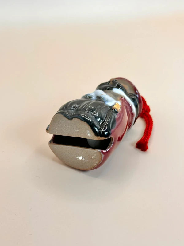 CB050 - Clay bell Dorei Nagasaki Oranda Ningyō 長崎オランダ村