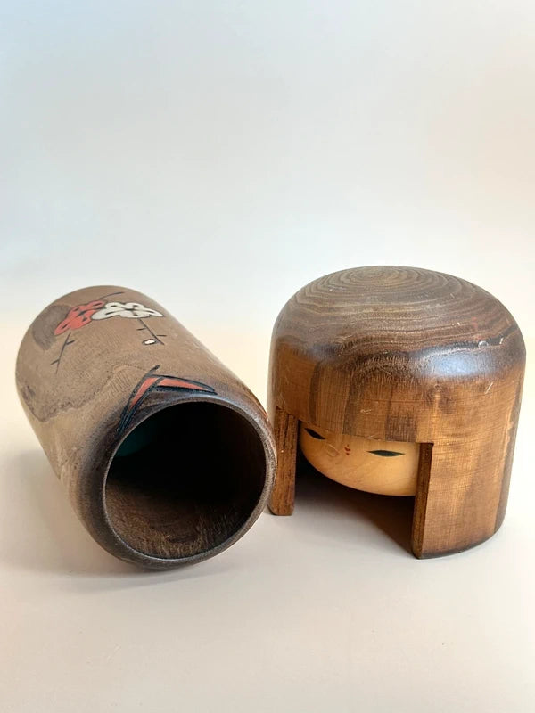 K18101 - Sosaku par Usaburō Okamoto 岡本卯三郎