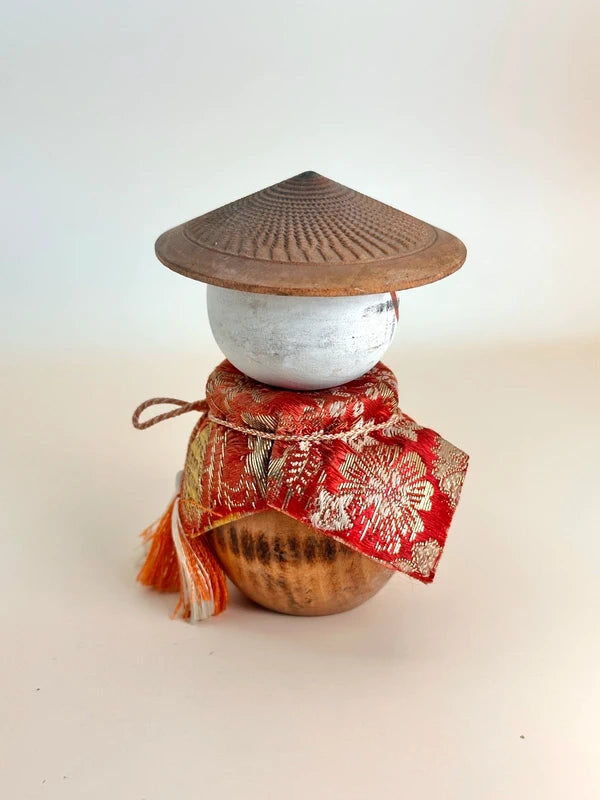 K10147 - Kokeshi Omiyage de Chūson-ji 中尊寺