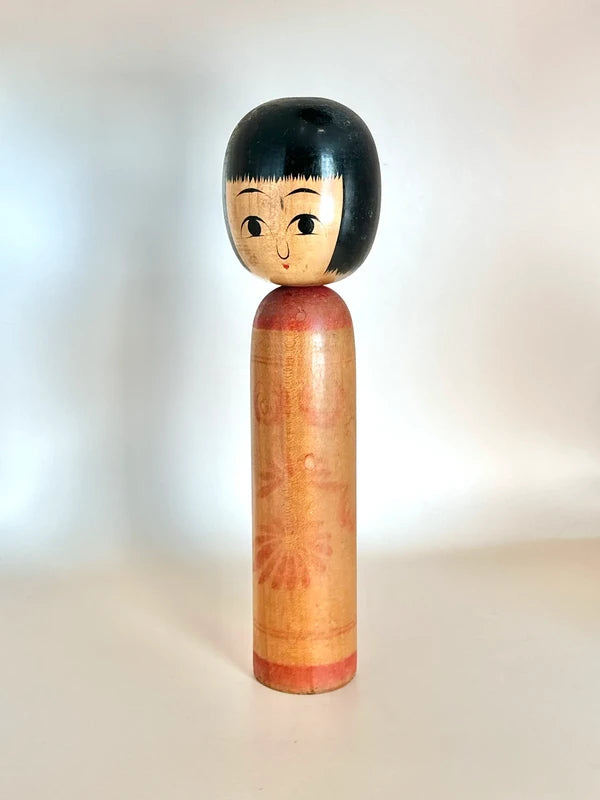 K25047 - Kokeshi Naruko traditionnel par Mamoru Izu 伊豆護