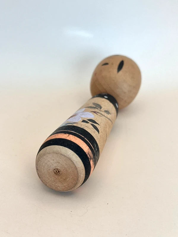 K10124 - Poupée Kokeshi Omiyage Étoile de Printemps
