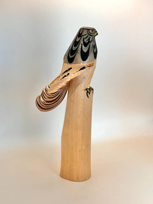 K25050 - Sculpture en bois du faucon de Sasano Ittobori