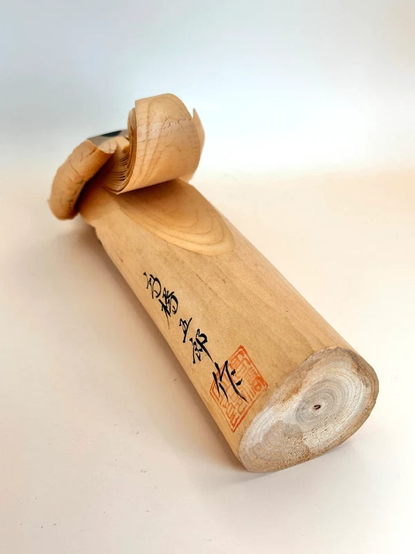 K25050 - Sculpture en bois du faucon de Sasano Ittobori