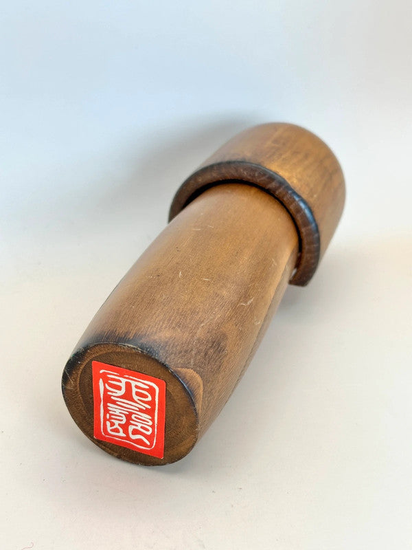 K18106 - Sosaku by Usaburō Okamoto 岡本卯三郎