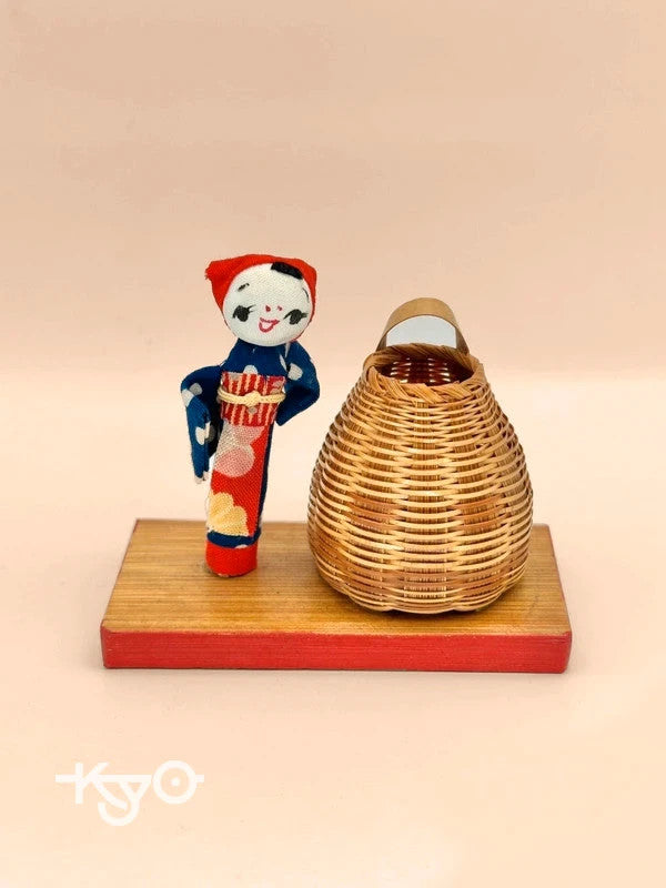 FT19 - Poupée kokeshi omiyage jouet folklorique