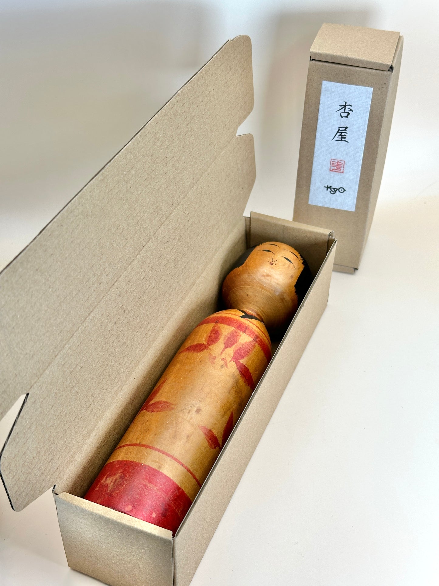 K25049 - Kokeshi Kijiyama par Takematsu Igawa 井川武松
