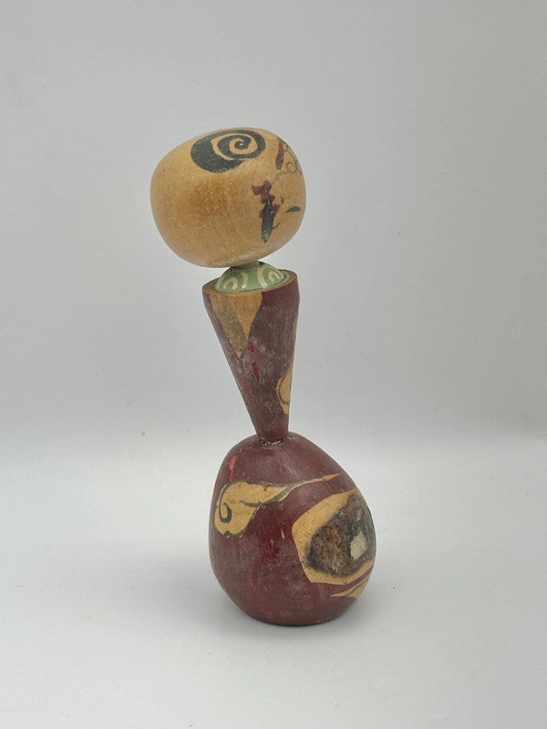 K10016 - Vintage Japanese kokeshi doll