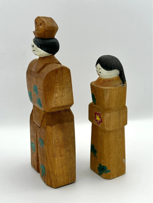 FT07 - Jouet folklorique japonais - paire de poupées en bois Hina