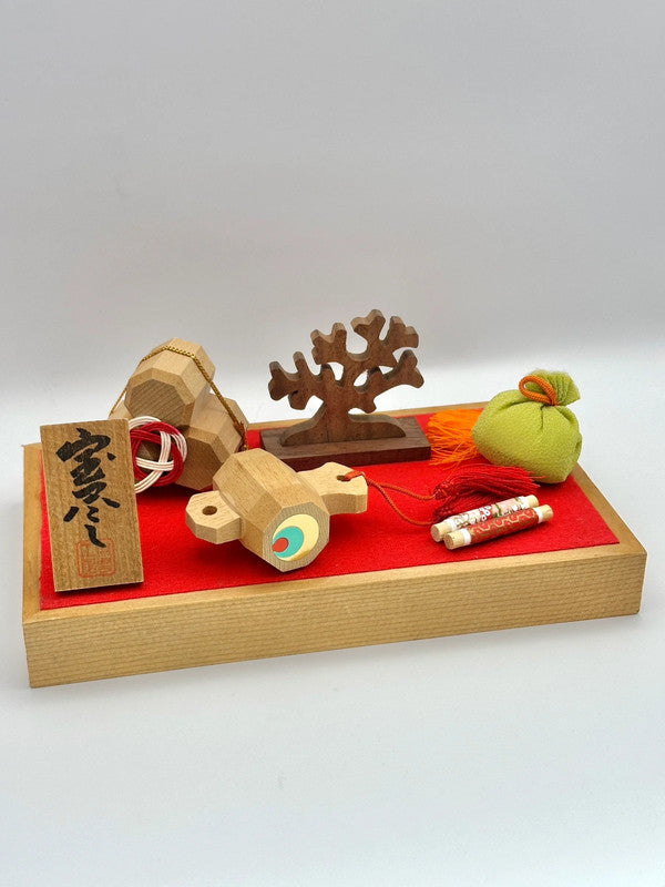 FT38 - Décoration porte-bonheur en bois