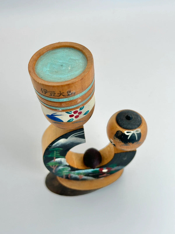 FT99 - Omiyage kokeshi from Izu Oshima