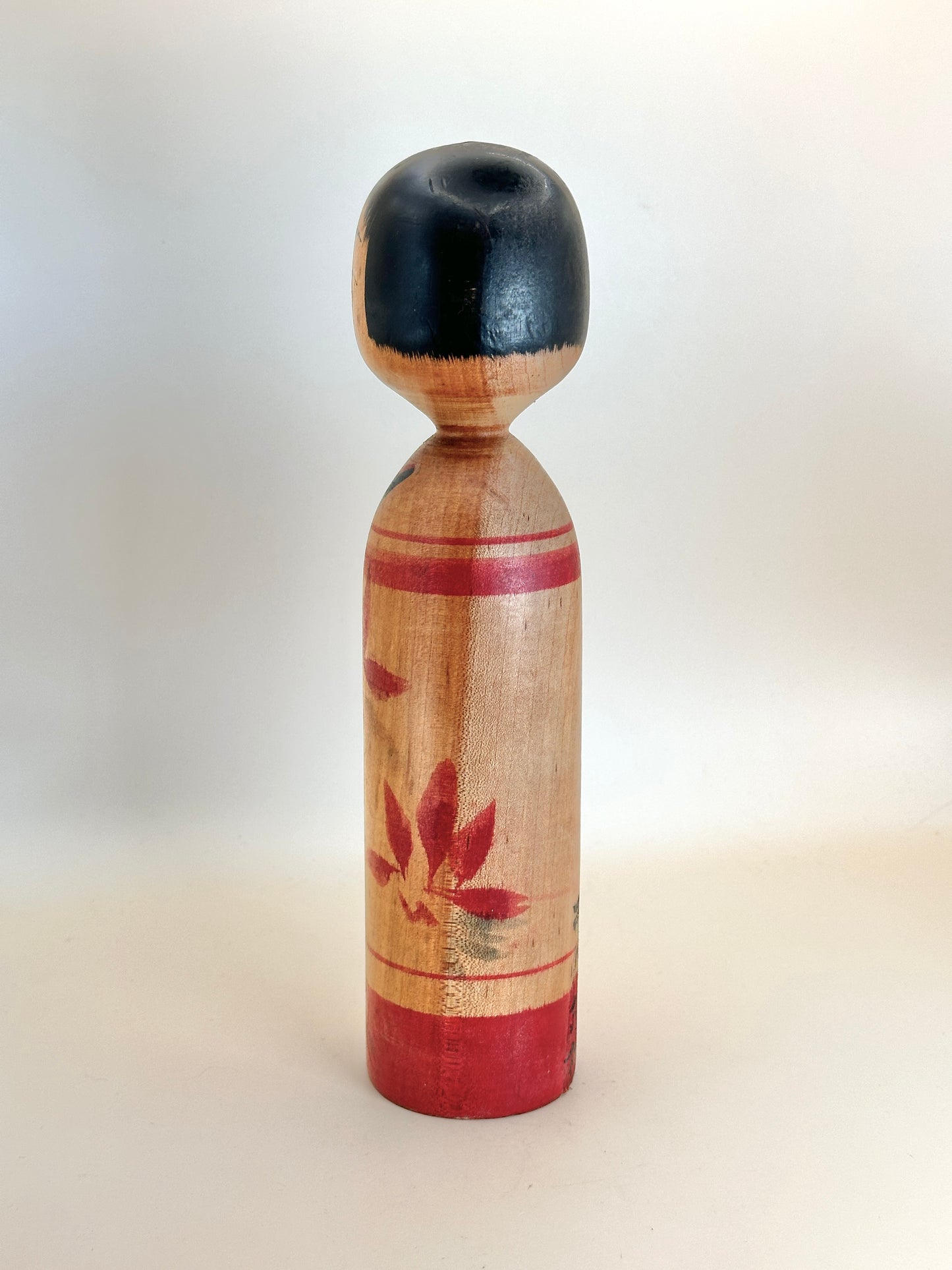 K25049 - Kokeshi Kijiyama par Takematsu Igawa 井川武松