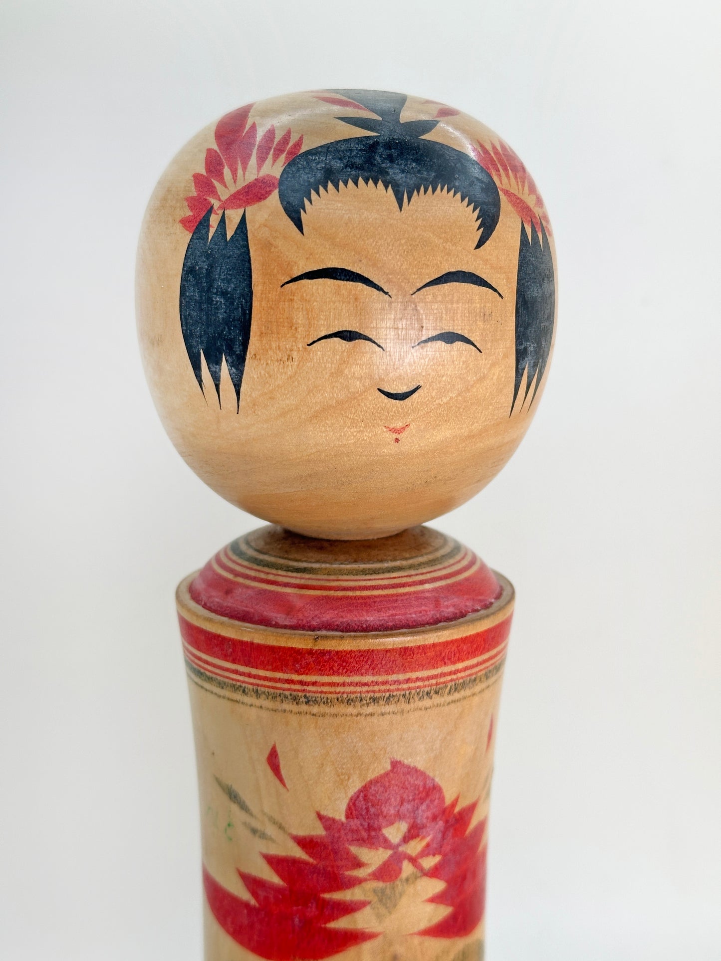 K25121 - Naruko Kokeshi by Katakura Tomio 片倉富夫