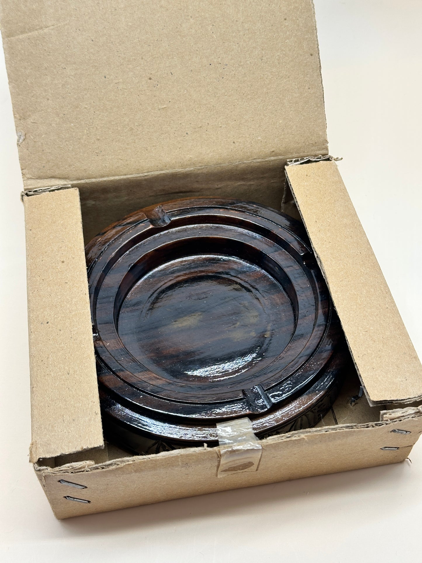 TB37 - Vintage Ebony Wood Ashtray 黒檀の灰皿