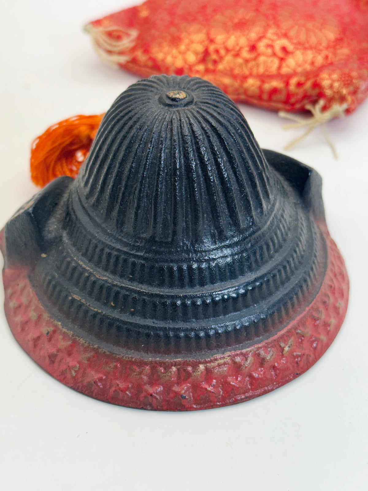 FT623 - Cast Iron Samurai Helmet Ornament 兜