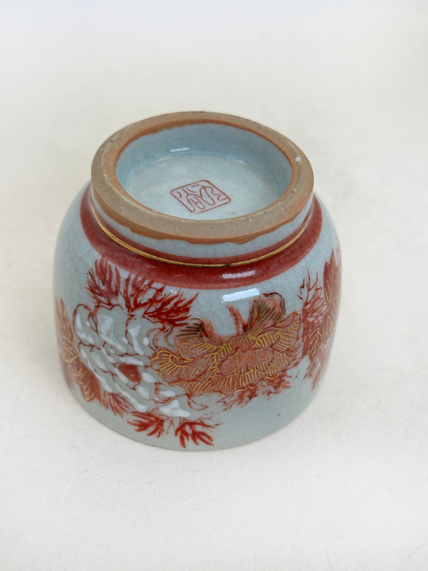 TC108 - Kutani-yaki Tea Cup 九谷焼