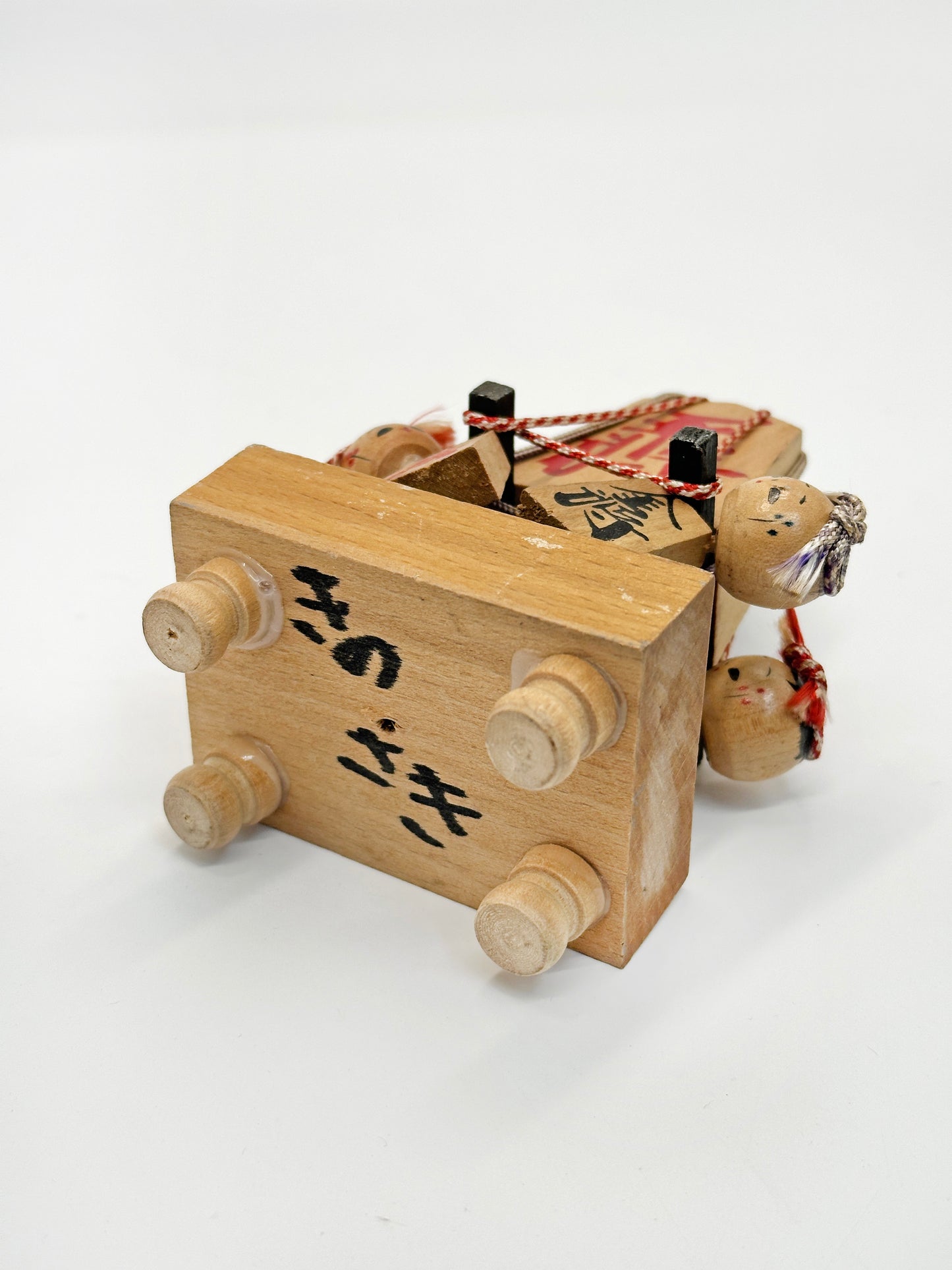 K10195 - Poupée kokeshi d'échecs Shogi Omikoshi 将棋おみこし
