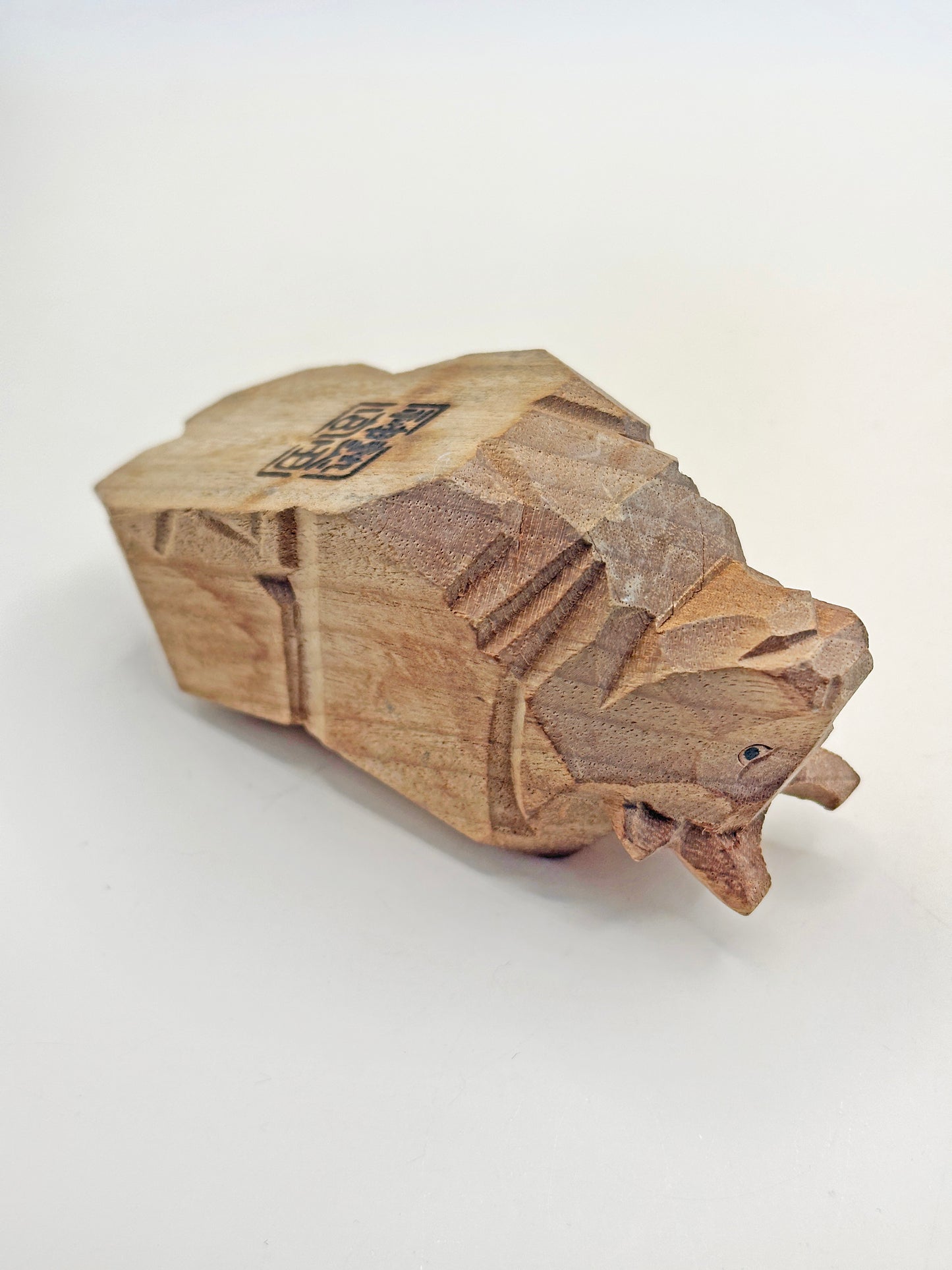 FT270 - Wood Carving Zodiac Ox Atsuta Jingū 熱田神宮