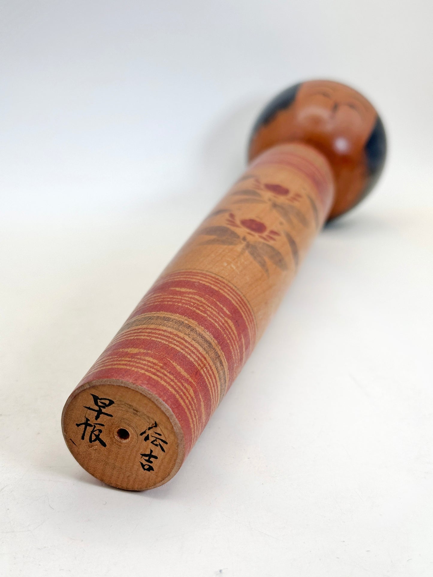 K25096 - Traditional Yamagata Kokeshi by Hayasaka Denkichi 早坂伝吉