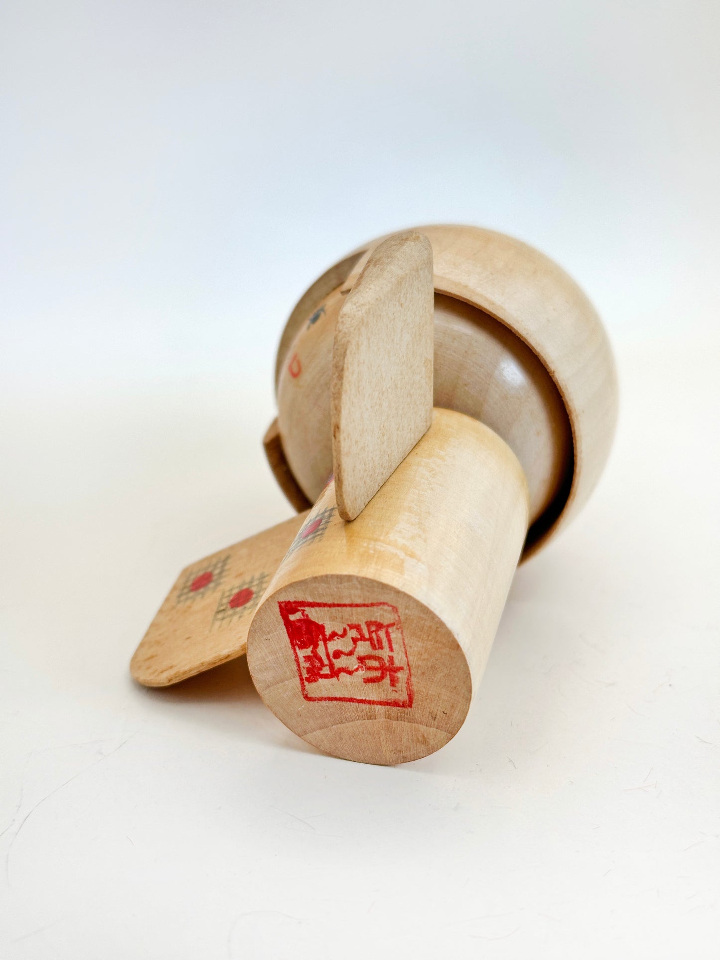 K10169 - Sosaku Kokeshi by Aramaki Seigansho 荒牧製玩所