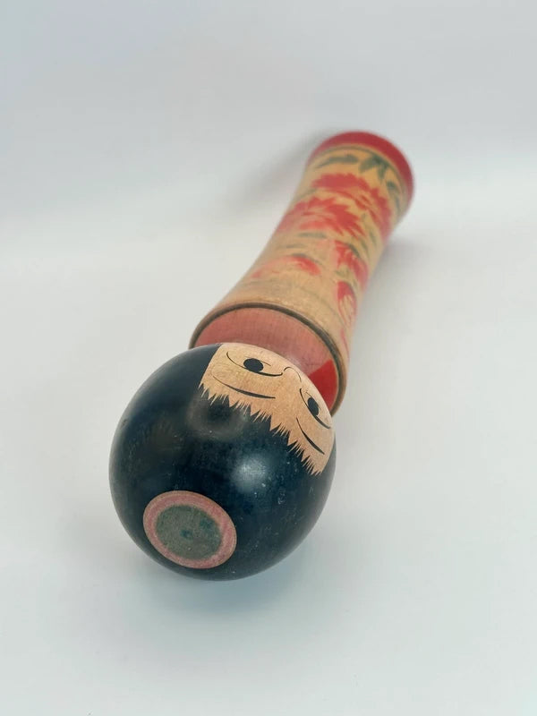 K25032 - Kokeshi Naruko traditionnel par Mamoru Izu 伊豆護