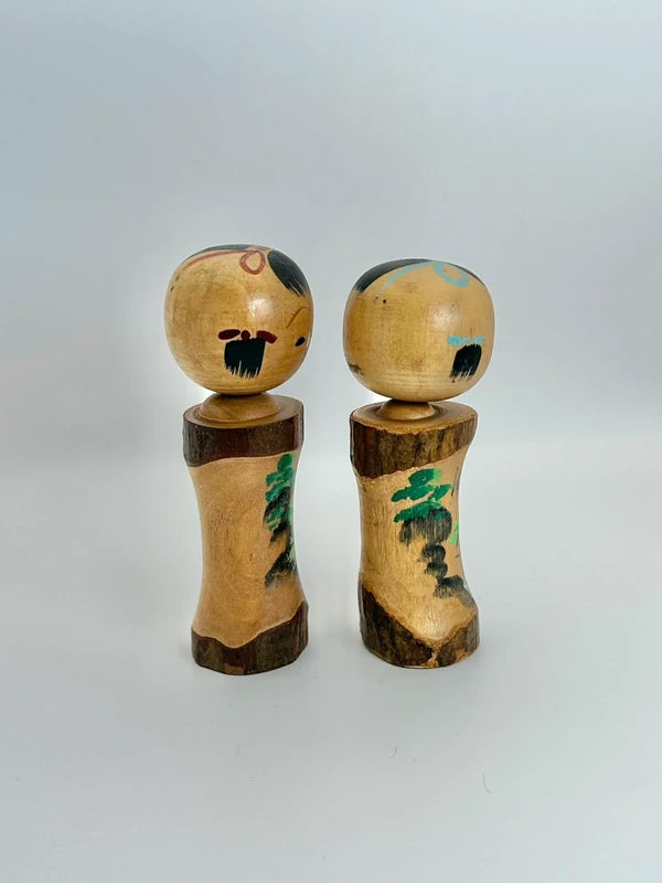 K10096 - Paire de kokeshi omiyage vintage