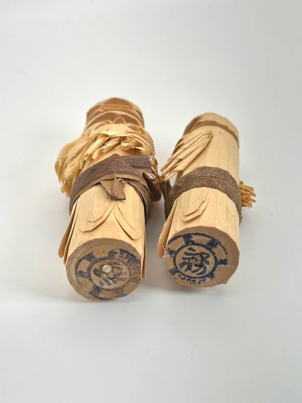 K10112 - Poupée en bois Aïnu par Imakichi Akibe 秋辺今吉