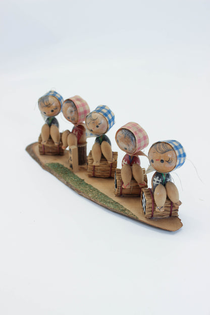 K20162 - Omiyage Kokeshi from Lake Haruna 榛名湖