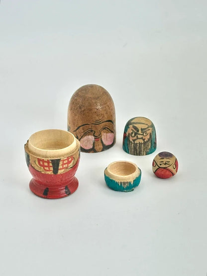 K05030 - Ensemble de poupées gigognes Fukuruma vintage
