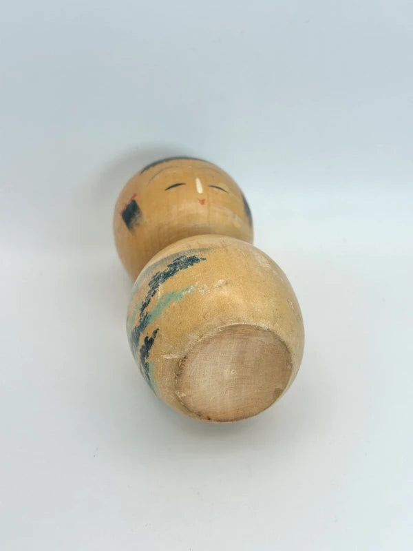 K10121 - Onsen omiyage vintgae kokeshi doll