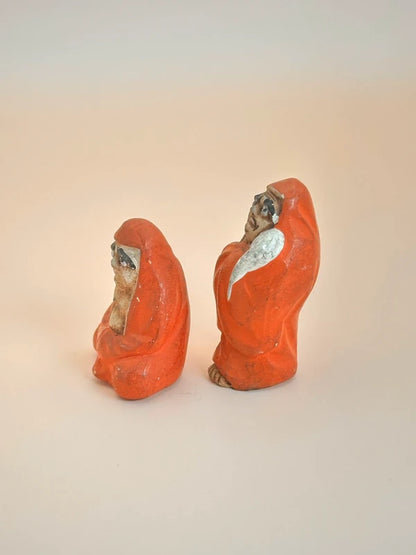FT137 - Vintage Daruma figurines set