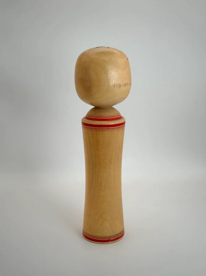 K20010 - Naruko Kokeshi traditionnel par Unkichi Suzuki
