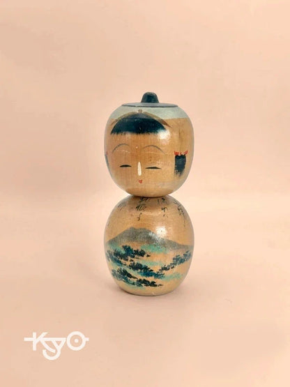 K10121 - Onsen omiyage vintgae kokeshi doll