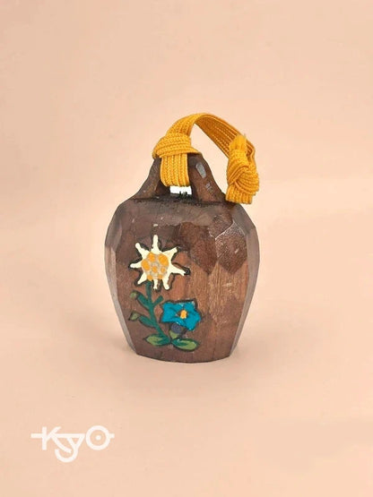 CB027 - Cloche japonaise vintage en bois Dorei