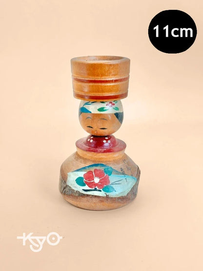 K10139 - Poupée kokeshi Omiyage vintage