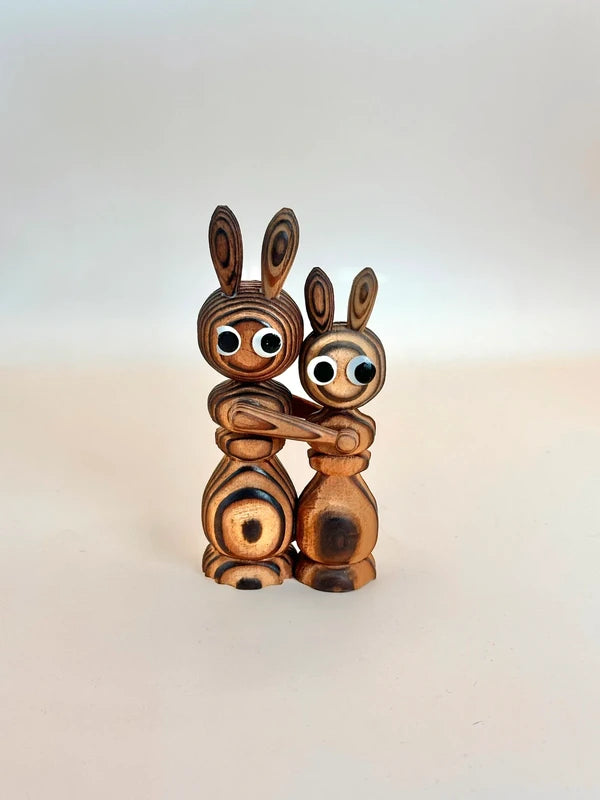 FT155 - Artisanat populaire japonais Lapin Cryptomeria