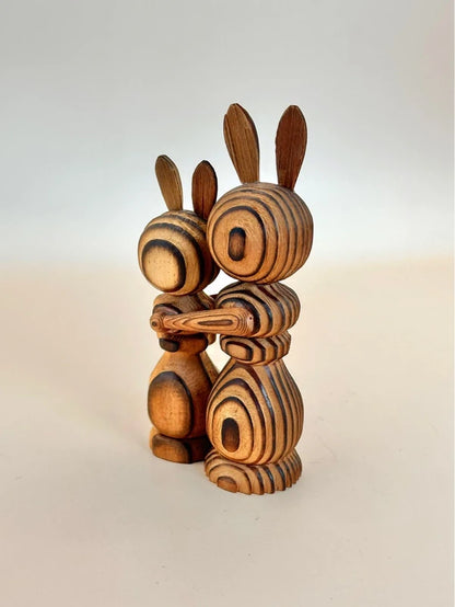 FT155 - Artisanat populaire japonais Lapin Cryptomeria