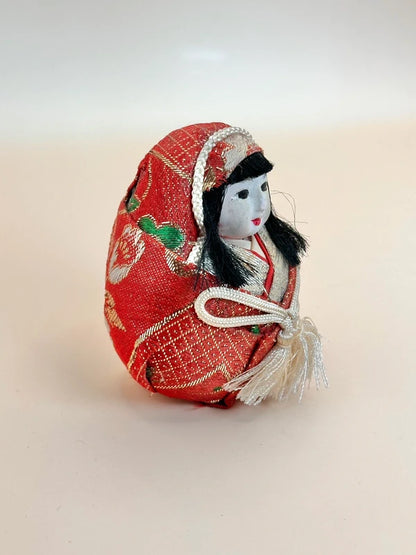 FT157 - Jouet folk vintage japonais Hime Daruma