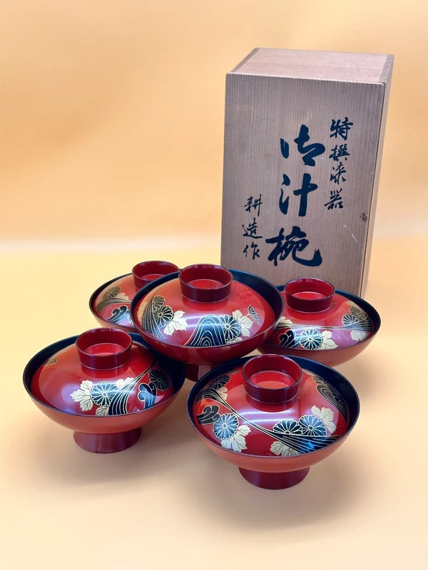 TB05 - Ensemble de laques Aizu-nuri