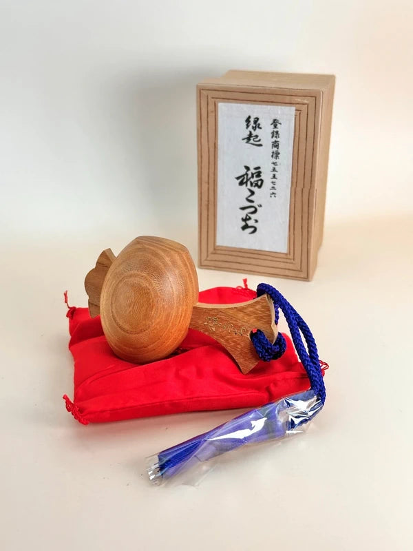 FT179 - Artisanat folklorique vintage de Lucky Mallet