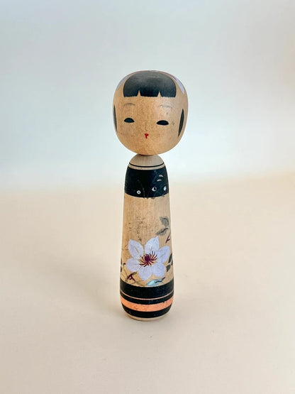 K10124 - Spring Starflower Omiyage Kokeshi Doll