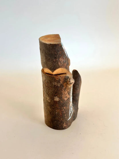 K10129 - Izu Ōshima Anko Kokeshi – Bois de camélia 伊豆大島