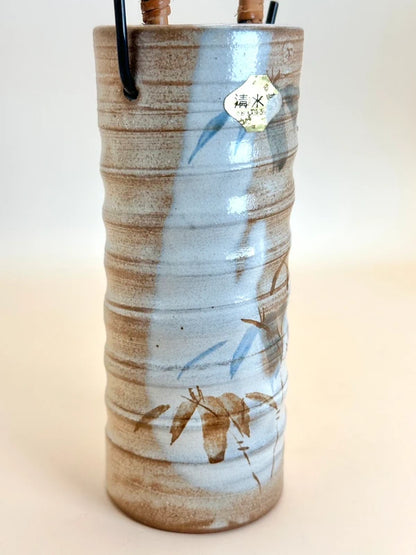 TB60 - Vase Kiyomizu-yaki avec manche en bambou 清水焼