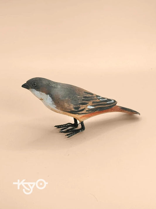 FT152 - Wooden sparrow folk craft