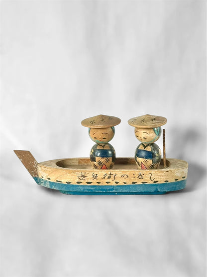 SK006 - Kokeshi Wooden Doll Fishermen on boat