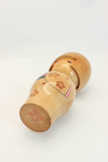 K25199 - Sosaku Kokeshi by Kojo Tanaka 田中晃常